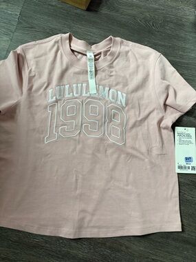 lululemon athletica Light Pink 1998 Short Sleeve Tee - Women’s